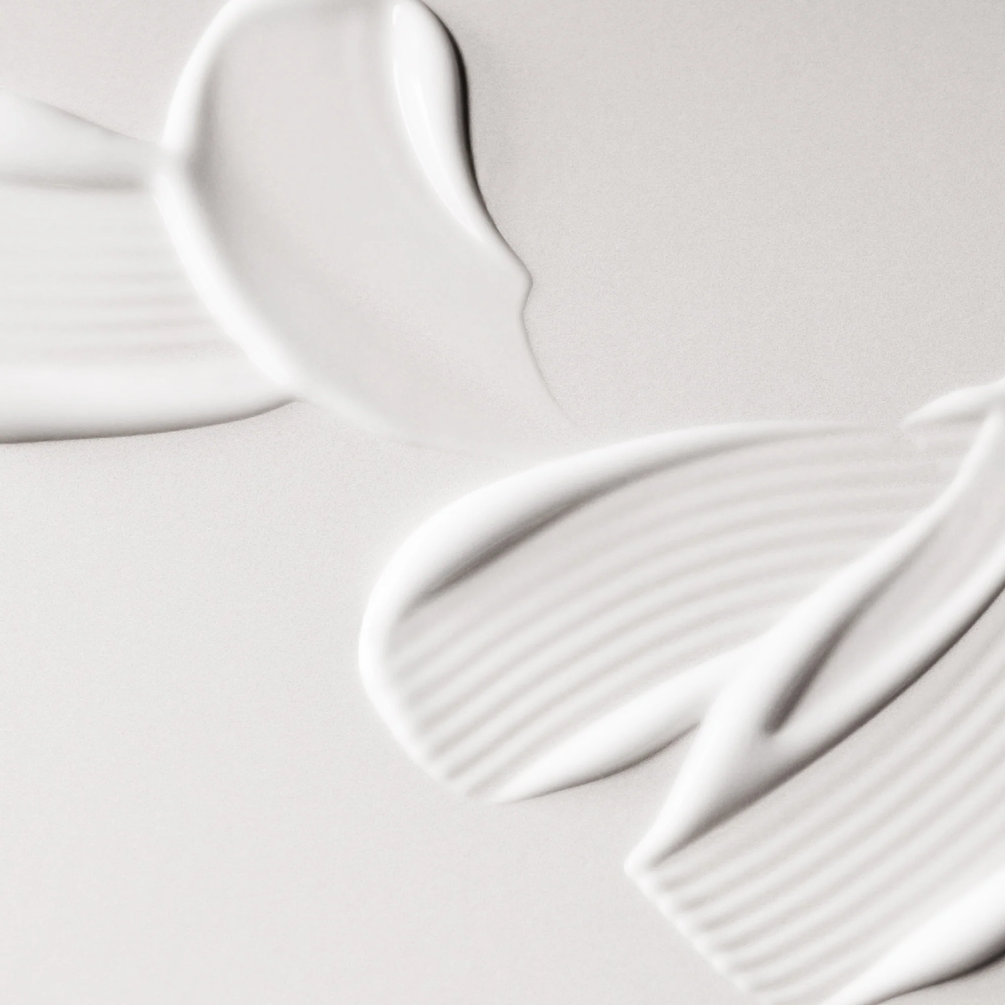 Essence Moisturizer - Image 3